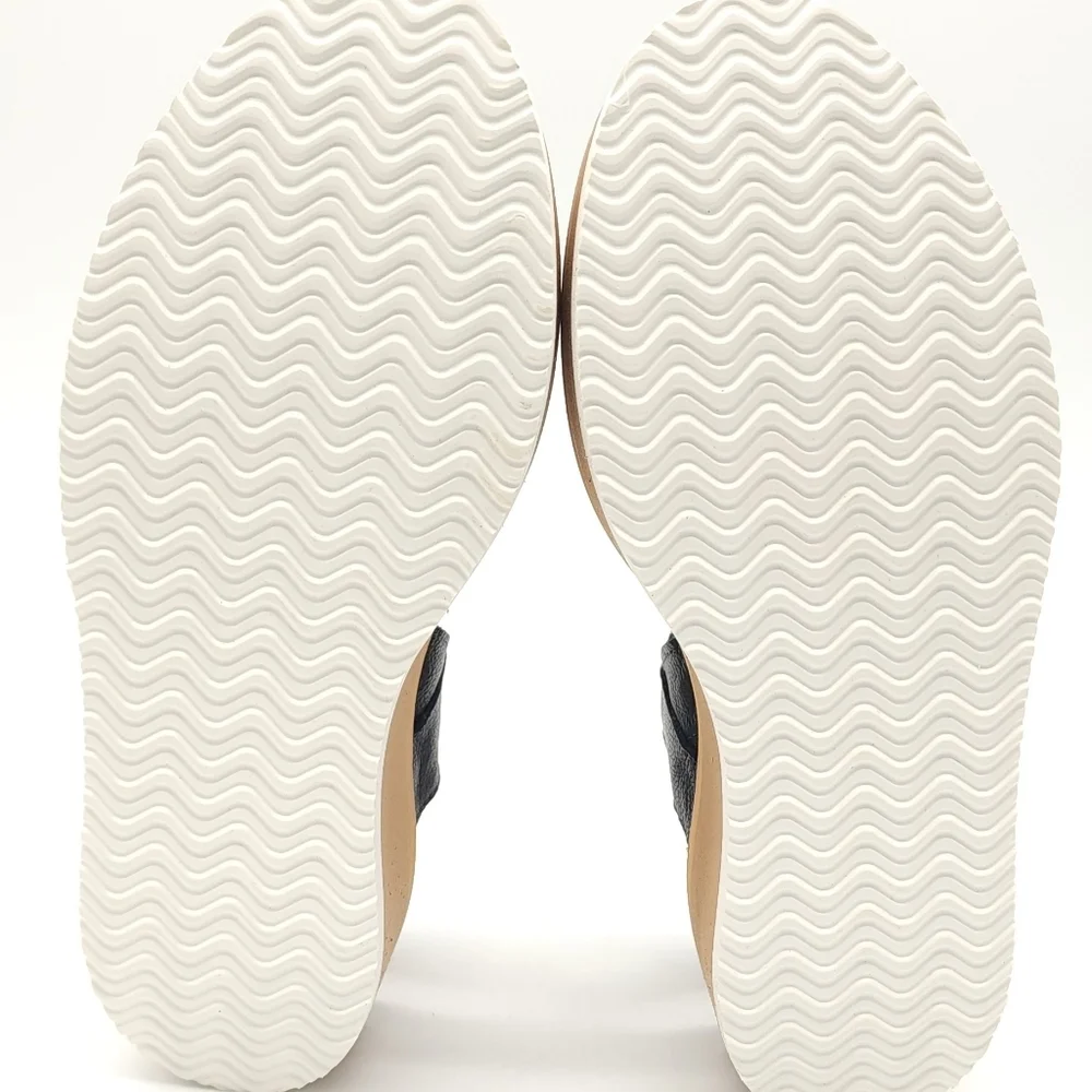 NAOT Crepe Black Soft Leather Platform Chunky Sandal Women's Size 7 - Picture 11 of 12